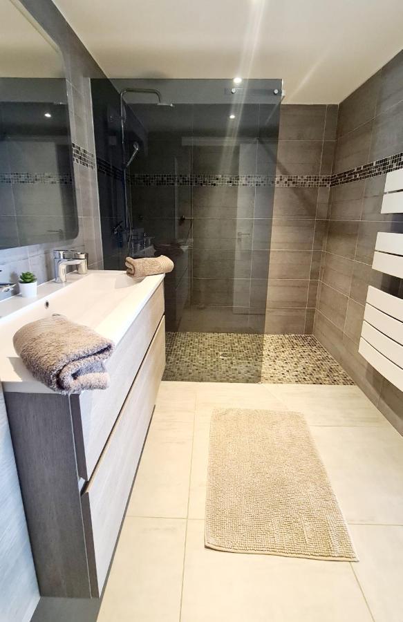 Magnifique Appartement Vue Mer - Grande Terrasse Et Piscine Bandol Zewnętrze zdjęcie